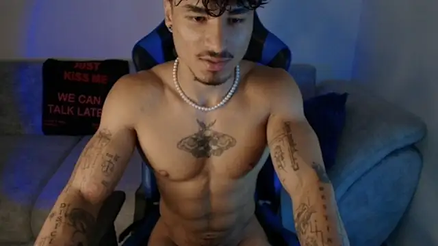 Snapshot of Thomas_Fit1 chatting on 8, 7, 2026 Thomas Fit1 online show from 8, 7, 2026