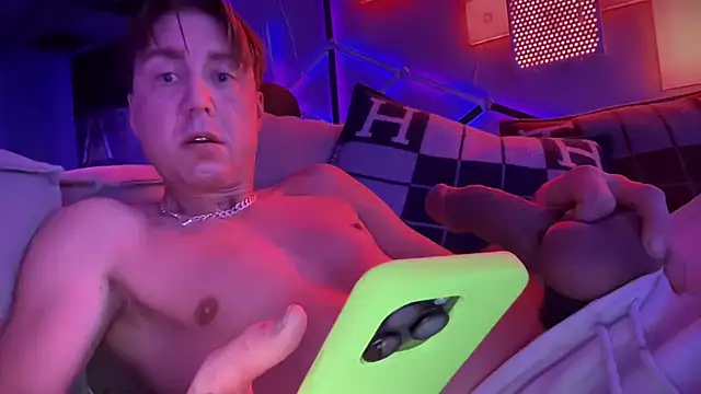 YouLikeBigDick9 online show from 29, 1, 2025