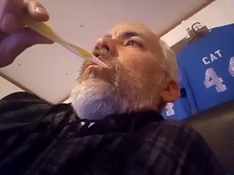 Xoc8  online show from 22, 2, 2025