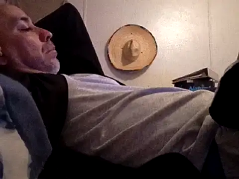 Xoc8  online show from 13, 3, 2025