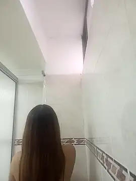 AnthonelaDuque online show from 14, 2, 2025