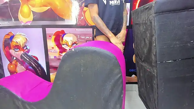 Snapshot of Grouphot_naugthy chatting on 1, 2, 2025 Grouphot naugthy online show from 1, 2, 2025