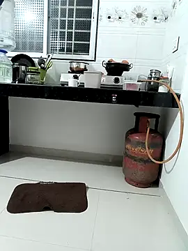 Snapshot of Selina_6 chatting on 21, 12, 2024 Selina 6 online show from 21, 12, 2024