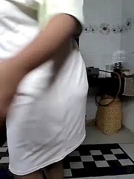 Snapshot of Selina_6 chatting on 27, 9, 2025 Selina 6 online show from 27, 9, 2025