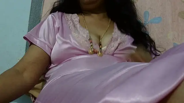 Snapshot of Vijji-telugu chatting on 8, 5, 2026 Vijji-telugu online show from 8, 5, 2026