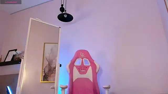 Snapshot of Quiet_Kathy1 chatting on 6, 1, 2025 Quiet Kathy1 online show from 6, 1, 2025