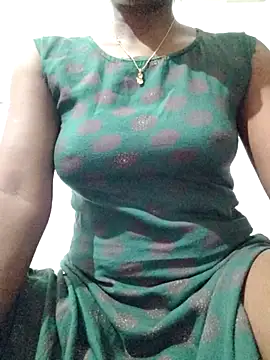 Snapshot of rituporna2004 chatting on 13, 9, 2025 rituporna2004 online show from 13, 9, 2025