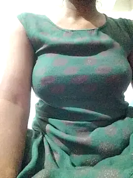 Snapshot of rituporna2004 chatting on 3, 2, 2026 rituporna2004 online show from 3, 2, 2026