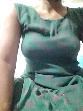 Snapshot of rituporna2004 chatting on 13, 2, 2026 rituporna2004 online show from 13, 2, 2026