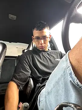 SymonPrince online show from 6, 10, 2025