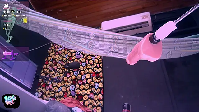 Snapshot of waterfalls_girl chatting on 17, 3, 2026 waterfalls girl online show from 17, 3, 2026