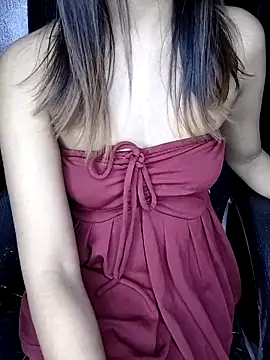 Snapshot of Leeeezzzz_roy chatting on 31, 1, 2026 Leeeezzzz roy online show from 31, 1, 2026