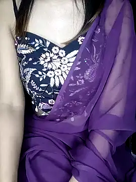 Snapshot of Leeeezzzz_roy chatting on 2, 2, 2026 Leeeezzzz roy online show from 2, 2, 2026