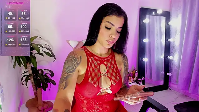 EmmaRusellx online show from 5, 3, 2026