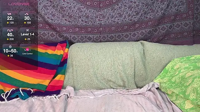 GlitterKitty108 online show from 7, 2, 2026