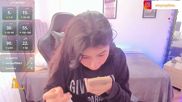 Amy joones online show from 20, 1, 2025