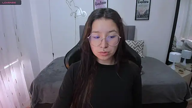 Amy joones online show from 18, 10, 2025