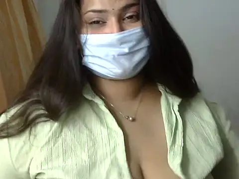 Snapshot of cutelady65 chatting on 17, 5, 2026 cutelady65 online show from 17, 5, 2026