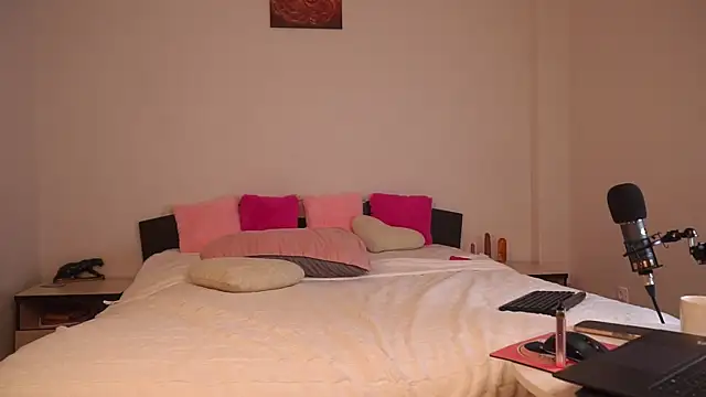 Arielgrace online show from 29, 10, 2025