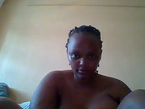 Snapshot of Sexxy-Shie chatting on 8, 1, 2025 Sexxy-Shie online show from 8, 1, 2025