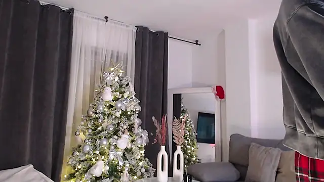 dan01  online show from 9, 12, 2024