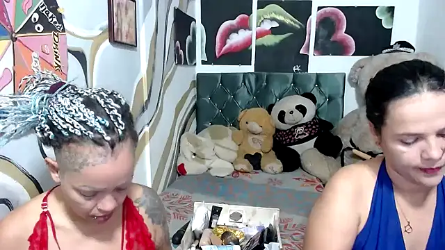 manzanahot9 online show from 7, 11, 2025