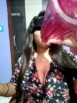 Baby Sexy 10 online show from 31, 1, 2025