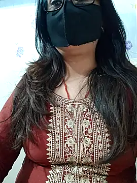 Aishwaryaa 69 online show from 6, 3, 2026