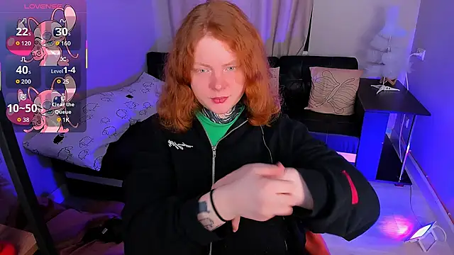 Cassie xKiss online show from 19, 12, 2025