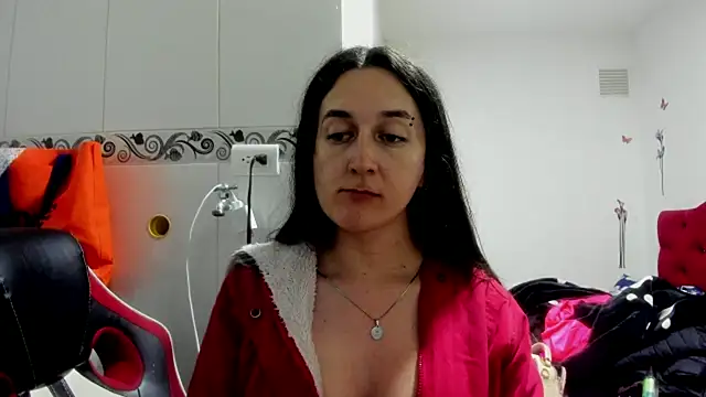 Snapshot of Sweet-Suck69 chatting on 2, 6, 2026 Sweet-Suck69 online show from 2, 6, 2026