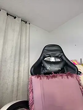 Miaa love6969 online show from 21, 3, 2026