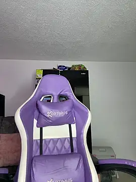 Miaa love6969 online show from 8, 4, 2026