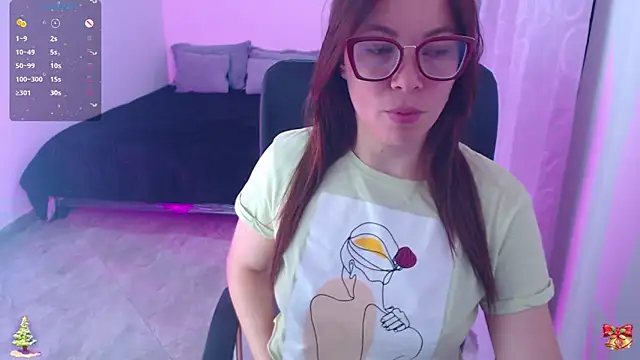 SharonR1 online show from 15, 12, 2025