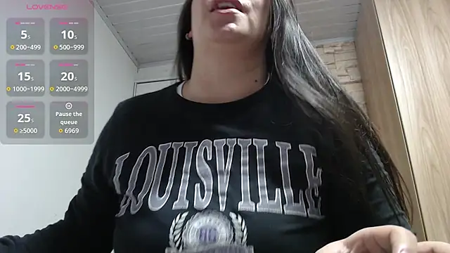 Snapshot of monickhot303av chatting on 16, 6, 2026 monickhot303av online show from 16, 6, 2026