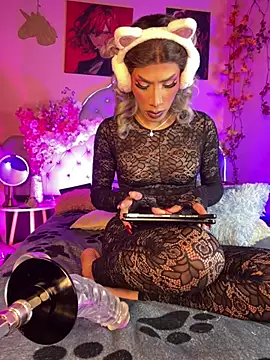 Snapshot of Alexa_Chanell_Oficial chatting on 23, 4, 2026 Alexa Chanell Oficial online show from 23, 4, 2026