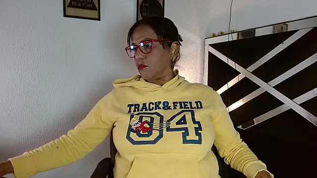 elizabeth mature23 online show from 23, 10, 2025