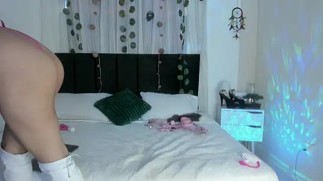 party-naugthysex online show from 2, 2, 2025