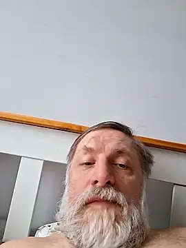 Outdoorsexlover online show from 19, 2, 2026