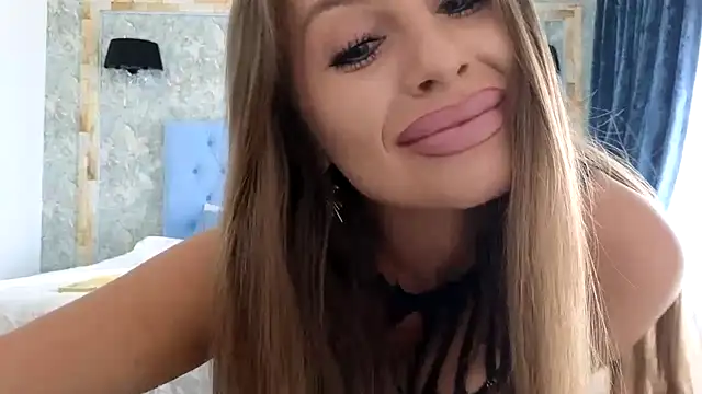 Blanca1 online show from 1, 10, 2025