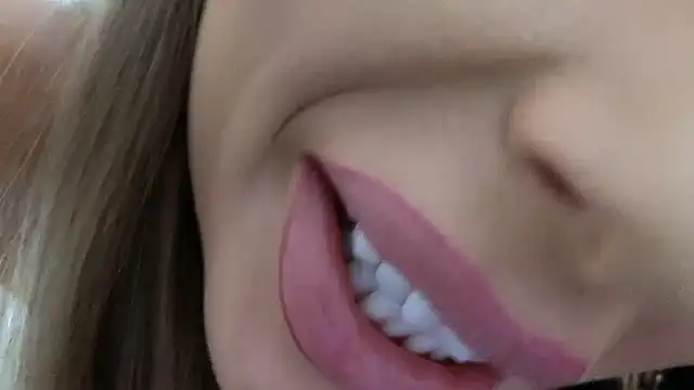 Blanca1 online show from 10, 10, 2025