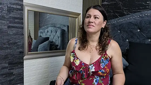 charlotte  G online show from 15, 3, 2026