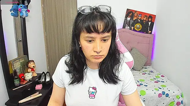 Snapshot of Katalina_novoa chatting on 2, 2, 2026 Katalina novoa online show from 2, 2, 2026