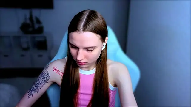 StellaLawless online show from 30, 10, 2025