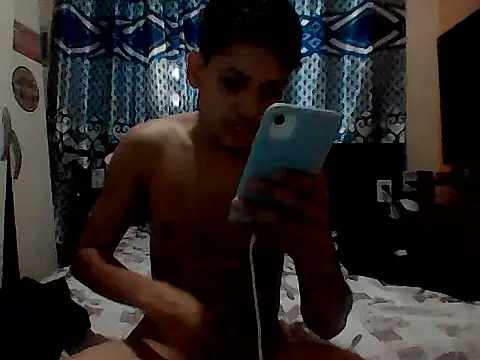 Snapshot of matheuszk_007 chatting on 19, 2, 2025 matheuszk 007 online show from 19, 2, 2025