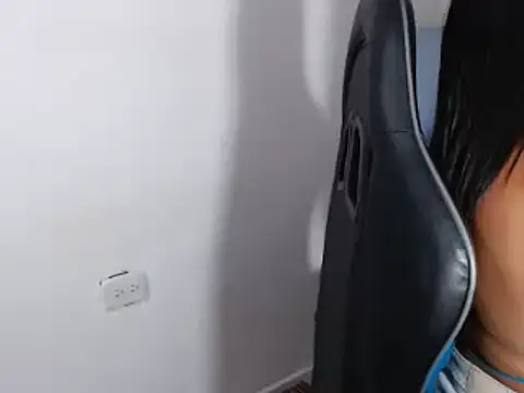 Snapshot of AmandaMarii chatting on 1, 10, 2025 AmandaMarii online show from 1, 10, 2025