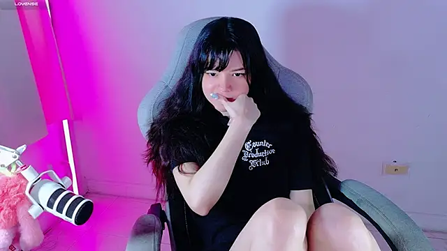 Snapshot of stephybrown chatting on 3, 6, 2026 stephybrown online show from 3, 6, 2026