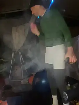 Snapshot of TheOnlyTwinTowers chatting on 17, 12, 2024 TheOnlyTwinTowers online show from 17, 12, 2024