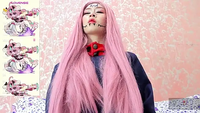 NEZUKO MITSURI online show from 9, 10, 2025