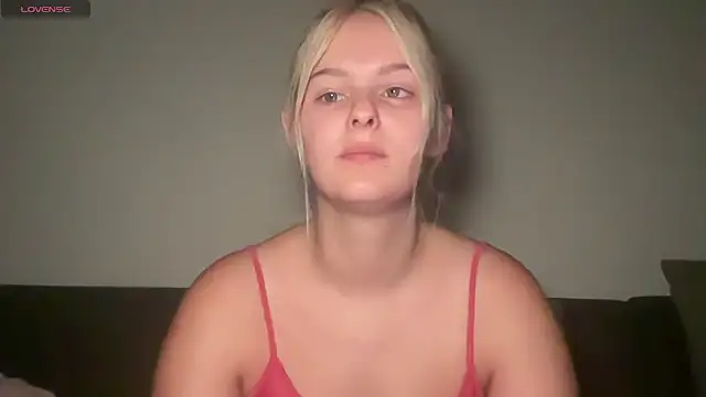 Allylove03 online show from 11, 11, 2025