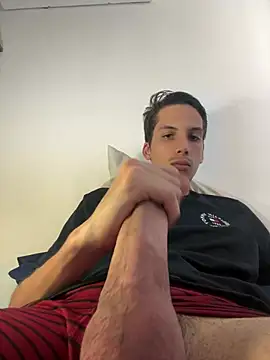 CamiloXx04 online show from 19, 1, 2025